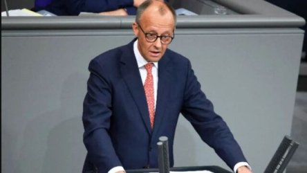 Μερτς: Ζητάει τον επαναπατρισμό του 80% των Σύρων που ζουν στη Γερμανία