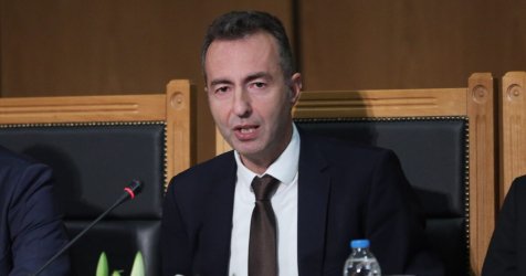 Παρέμβαση Σεβαστίδη για Τέμπη: Εργαλειοποιούν τη δίκη και πουλάνε σόου στις τηλεοπτικές κάμερες