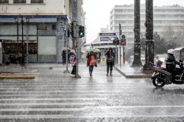 Ξεκινούν νωρίτερα οι καταιγίδες – Οι Δήμοι της Αττικής που κινδυνεύουν με πλημμύρες
