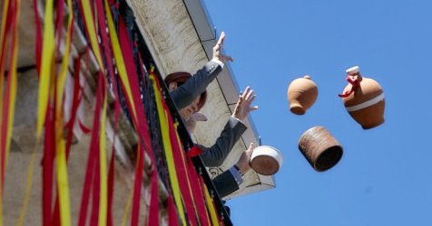 «Κλείδωσε» ο καιρός του Πάσχα – Τα τελευταία στοιχεία για Ανάσταση και σούβλισμα του οβελία