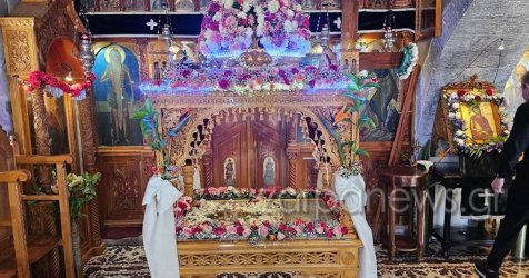 Χανιά: Ο high-tech Επιτάφιος με φωτάκια LED που δίχασε