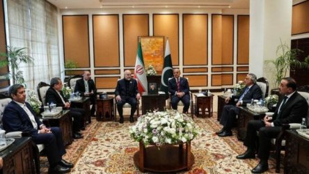 Πακιστάν: Ξεκίνησαν οι διαπραγματεύσεις ΗΠΑ-Ιράν για τον τερματισμό του πολέμου – Οι δύο όροι της Τεχεράνης για μια συμφωνία