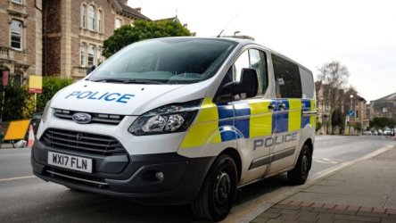 Φρίκη στη Βρετανία: Γυναίκα κατήγγειλε ομαδικό βιασμό έξω από εκκλησία