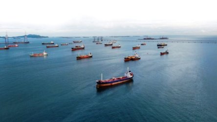 Στενά του Ορμούζ: “Καμία συμμαχία με τον Τραμπ για τον αποκλεισμό τους”, λένε στο Ηνωμένο Βασίλειο