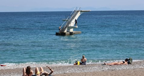 «Αφρικανική Σκόνη: Έρχονται Μέρες Θερμού Καιρού και Μίνι Καλοκαιριού!»