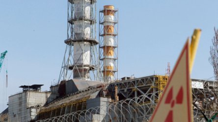 Greenpeace: Επικίνδυνη Διαρροή Ραδιενέργειας από την Κατάρρευση της Σαρκοφάγου στο Τσερνόμπιλ!