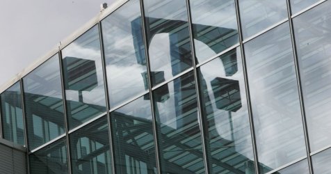 Bloomberg: Στο τραπέζι «φαραωνική» συγχώνευση Deutsche Telekom με T-Mobile