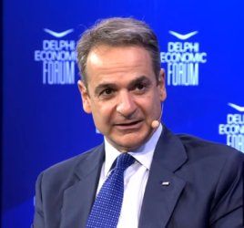 Μητσοτάκης από Δελφούς: «Xρειαζόμαστε plan B εάν η κρίση στη Μ. Ανατολή επεκταθεί»