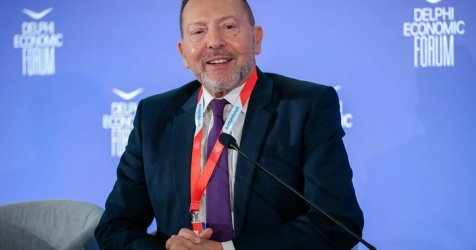 Στουρνάρας: «Θα κάνουμε ό,τι χρειαστεί αν η κρίση επιμείνει» – Αισιοδοξία για τέλος του πολέμου σύντομα