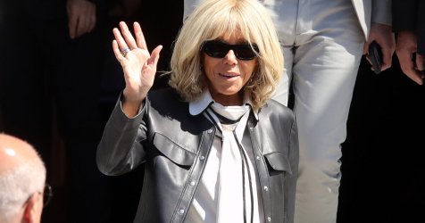 Η Μπριζίτ Μακρόν στο κέντρο της Αθήνας (φωτογραφίες)