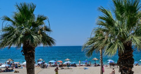 Άσχημα νέα για μπάνιο στη θάλασσα την Πρωτομαγιά