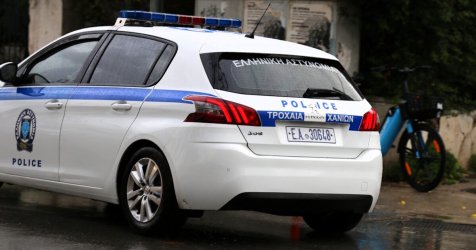 Πάτρα: Πρώην αστυνομικός συνελήφθη για διακίνηση ναρκωτικών – Είχε «καβάντζα» σε σπίτι