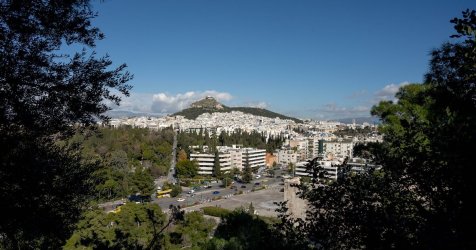 Καιρός: Άνοδος της θερμοκρασίας και τοπικές βροχές τη Δευτέρα