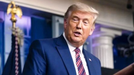 ΗΠΑ: Ο Τραμπ δηλώνει ότι κάνει “καλές συζητήσεις” και με τον Πούτιν και με τον Ζελένσκι