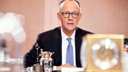 Bloomberg: Ο Μερτς λέει ότι “το Ιράν ‘ξεφτιλίζει’ τις ΗΠΑ και αμφισβητεί τη στρατηγική Τραμπ”