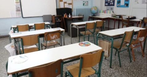 Κολωνός: Διευθύντρια σχολείου έπεσε στο κενό από ταράτσα – Καταγγελία για bullying σε βάρος της