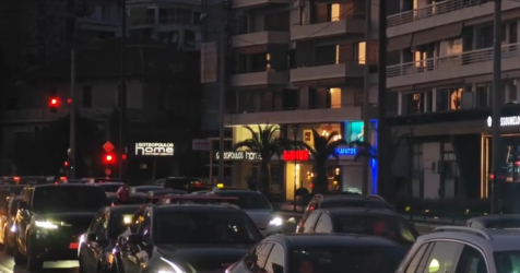 Σημαντική Κίνηση στην Ποσειδώνος: Τροχαίο Δημιουργεί Αναστάτωση