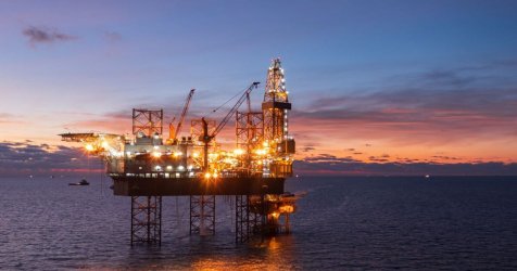 «Συναγερμός στην αγορά: Η τιμή του πετρελαίου εκτοξεύεται στα 125 δολάρια το βαρέλι – Προς τα 190 δολάρια η επόμενη στάση!»