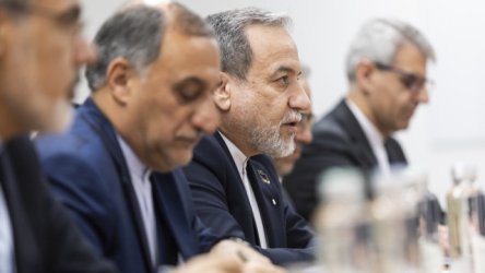 Ιράν: Την “κεφαλή” του Αραγτσί επί πίνακι ζητούν Πεζεσκιάν και Γκαλιμπάφ – Τον κατηγορούν ότι ακολουθεί οδηγίες των Φρουρών της Επανάστασης