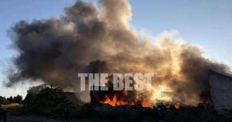 Πάτρα: Υπό έλεγχο η πυρκαγιά στις εγκαταστάσεις της Pirelli (βίντεο)