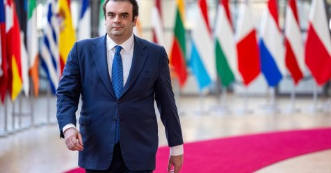 Πιερρακάκης στο Eurogroup: «Αβεβαιότητα και διάρκεια» παράγει η κρίση στη Μ. Ανατολή