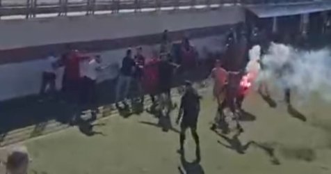 Επεισόδια σε φιλανθρωπικό αγώνα στον Κορυδαλλό: Διεκόπη η φιέστα της Προοδευτικής – Δείτε βίντεο