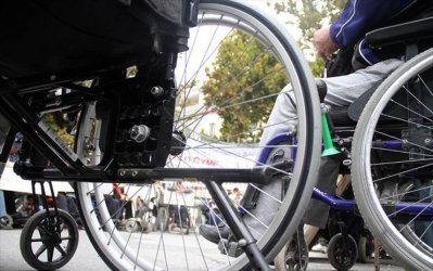 ΕΣΑμεΑ. Απαράδεκτες προτάσεις Αυτιά για «χωριά για άτομα με αναπηρία» – Προτείνει Σπιναλόγκες;
