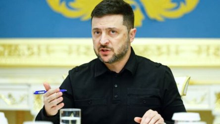 Ζελένσκι: Υπέγραψε διάταγμα να μην επιτεθεί ο ουκρανικός στρατός στην παρέλαση της Κόκκινης Πλατείας για την “Ημέρα της Νίκης”