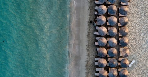Νέο χωροταξικό πλαίσιο για τον τουρισμό: Φρένο στην άναρχη ανάπτυξη – Τι προβλέπει