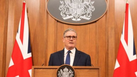 Βρετανία: “Στάρμερ φύγε τώρα” από 88 βουλευτές – “Ρίξτε με αν μπορείτε”, διαμηνύει ο πρωθυπουργός