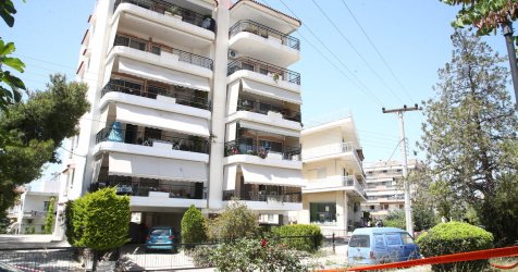 Μια τραγωδία που συγκλονίζει: Πώς δυο 17χρονες έφτασαν να πουν «αυτός ο κόσμος δεν κάνει για μένα»