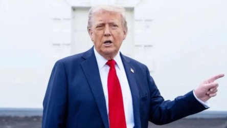 Νέες απειλές Τραμπ εναντίον Ιράν: “Οι ΗΠΑ θα ολοκληρώσουν τη δουλειά, ειρηνικά ή με άλλο τρόπο”