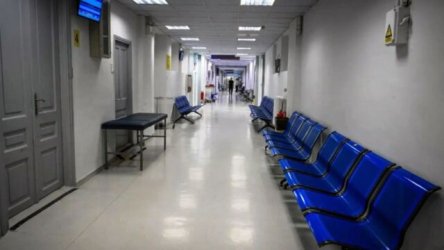 Χανταϊός: Σε νοσοκομεία 22 Γάλλοι που ήταν στην ίδια πτήση με την Ολλανδή που πέθανε