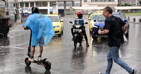 Φεύγει η αφρικανική σκόνη: Έρχονται ισχυρές καταιγίδες – Οι περιοχές που θα «χτυπηθούν»