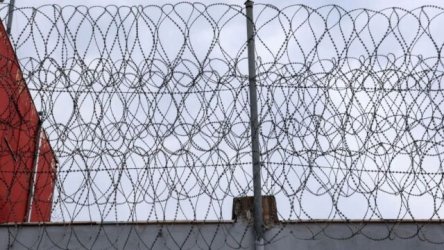 Ιράν: Σοκαριστικές μαρτυρίες για βιασμούς και βασανιστήρια στις φυλακές – “Ο ανακριτής είπε απλώς ότι έπρεπε να δεχτώ 60 μαστιγώματα”
