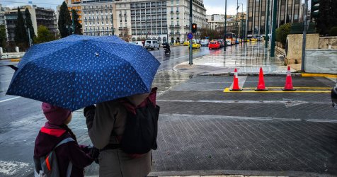 Αλλάζει ο καιρός: Έρχεται κύμα αστάθειας την Τρίτη με βροχές, χαλάζι και καταιγίδες