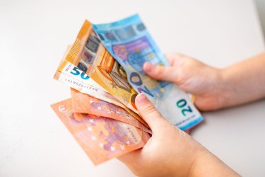 Έκτακτο επίδομα παιδιού: Τα νεότερα για την πληρωμή των 150 ευρώ