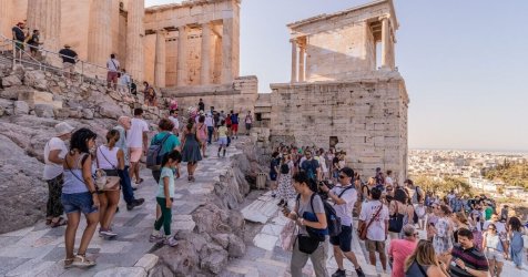 Πάνω από 3,4 εκατ. τουρίστες στην Ελλάδα το πρώτο τρίμηνο του 2026