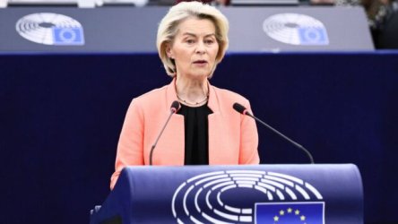 Ούρσουλα φον ντερ Λάιεν: Βαριές κατηγορίες κατά της Μόσχας για σχέδιο αποσταθεροποίησης των ευρωπαϊκών δημοκρατιών