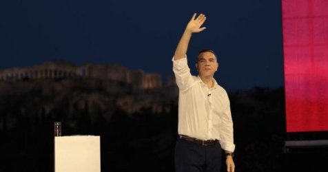 Το νέο αφήγημα Τσίπρα: κοινωνική Αριστερά με πατριωτικό πρόσημο- Οχι θολή κεντροαριστερά