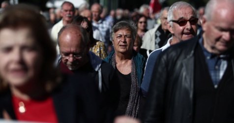 Συνταξιούχοι: Γιατί 1 στους 4 δεν φεύγει από τη δουλειά
