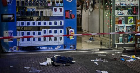 Αιματηρή ληστεία στην Πατησίων: Πώς η ΕΛΑΣ συνέλαβε 3 δράστες έπειτα από κινηματογραφική καταδίωξη (Εικόνες, Βίντεο)