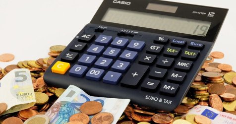 Ρύθμιση χρεών: Ενεργοποιούνται οι 72 δόσεις για Εφορία και ΕΦΚΑ – Τι αλλάζει στον Εξωδικαστικό