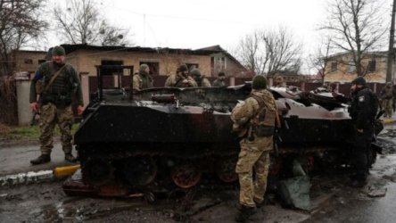 ΕΕ: Εξετάζει τον περιορισμό της προστασίας των Ουκρανών σε στρατεύσιμη ηλικία