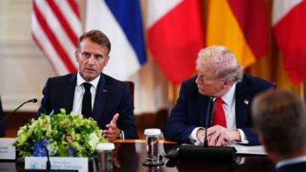 Μακρόν: Πώς επιχειρεί να… δελεάσει τον Τραμπ για την G7 – Το “βασιλικό” δείπνο και το γκολφ σε πρώτο πλάνο