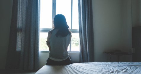 Χειροπέδες σε 32χρονο στον Ωρωπό: Κακοποιούσε τη σύζυγό του, ανέβαζε τα βίντεο στο ίντερνετ