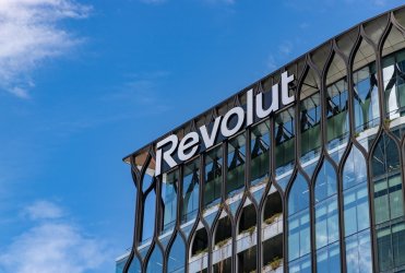 Η ΕΚΤ βάζει «φρένο» στη Revolut με απαγορεύσεις