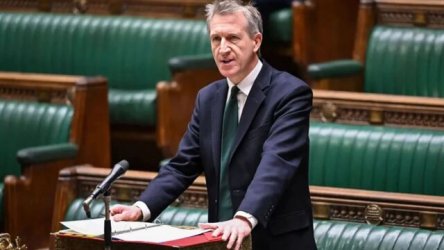 Βρετανία: Ο Νταν Τζάρβις διορίστηκε νέος υπουργός Άμυνας – Η παραίτηση Χίλι και η οξεία κριτική στον Στάρμερ για την ασφάλεια της χώρας