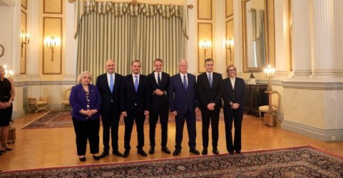 Ορκίσθηκαν τα νέα μέλη της κυβέρνησης