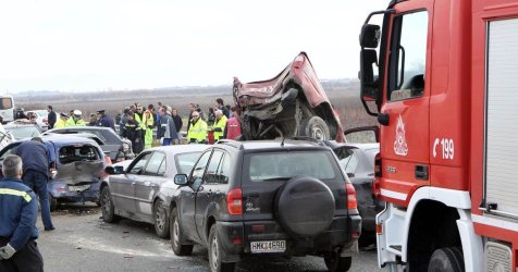 Κλειστή η Εγνατία Οδός προς Θεσσαλονίκη – Ανατροπή νταλίκας πριν τα διόδια Δροσοχωρίου